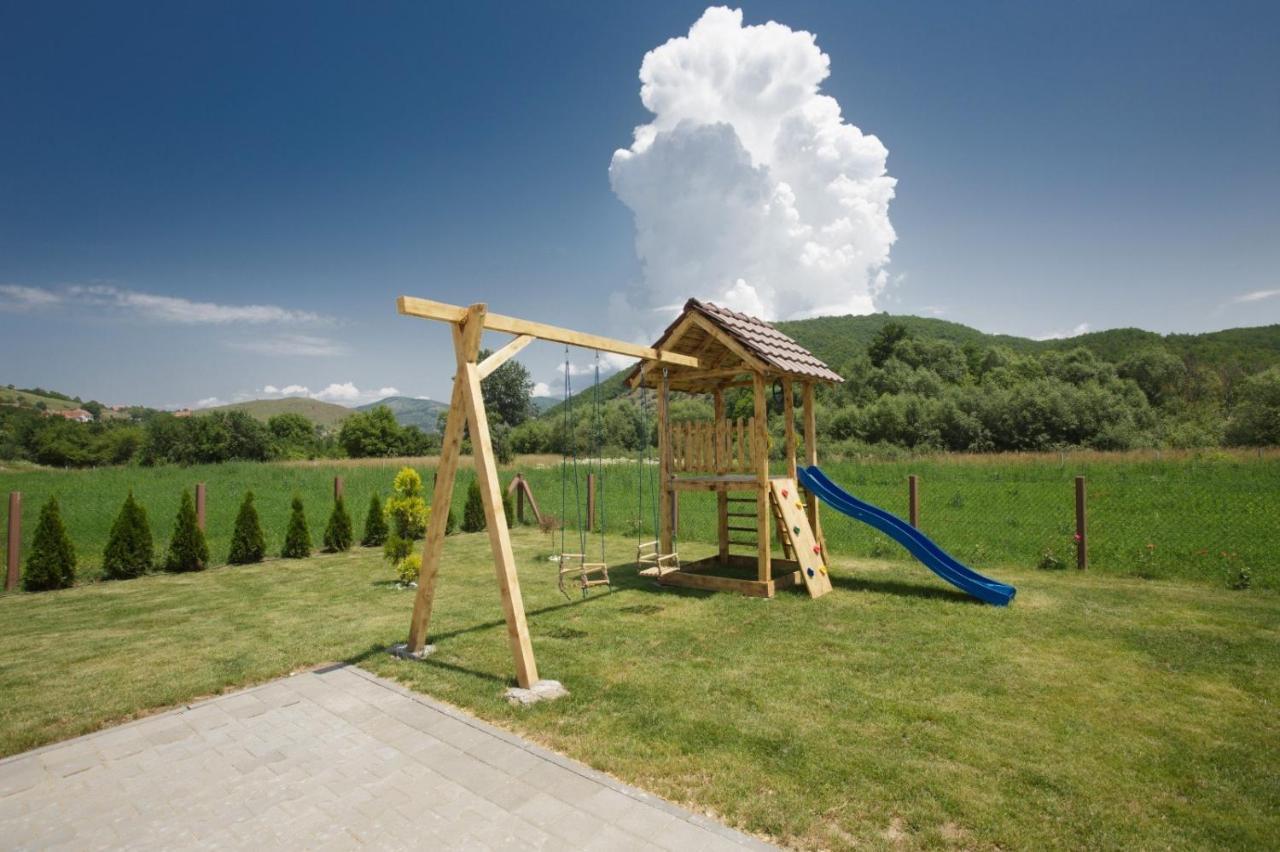 Vila Oaza Mira Draganici Raška Exterior foto
