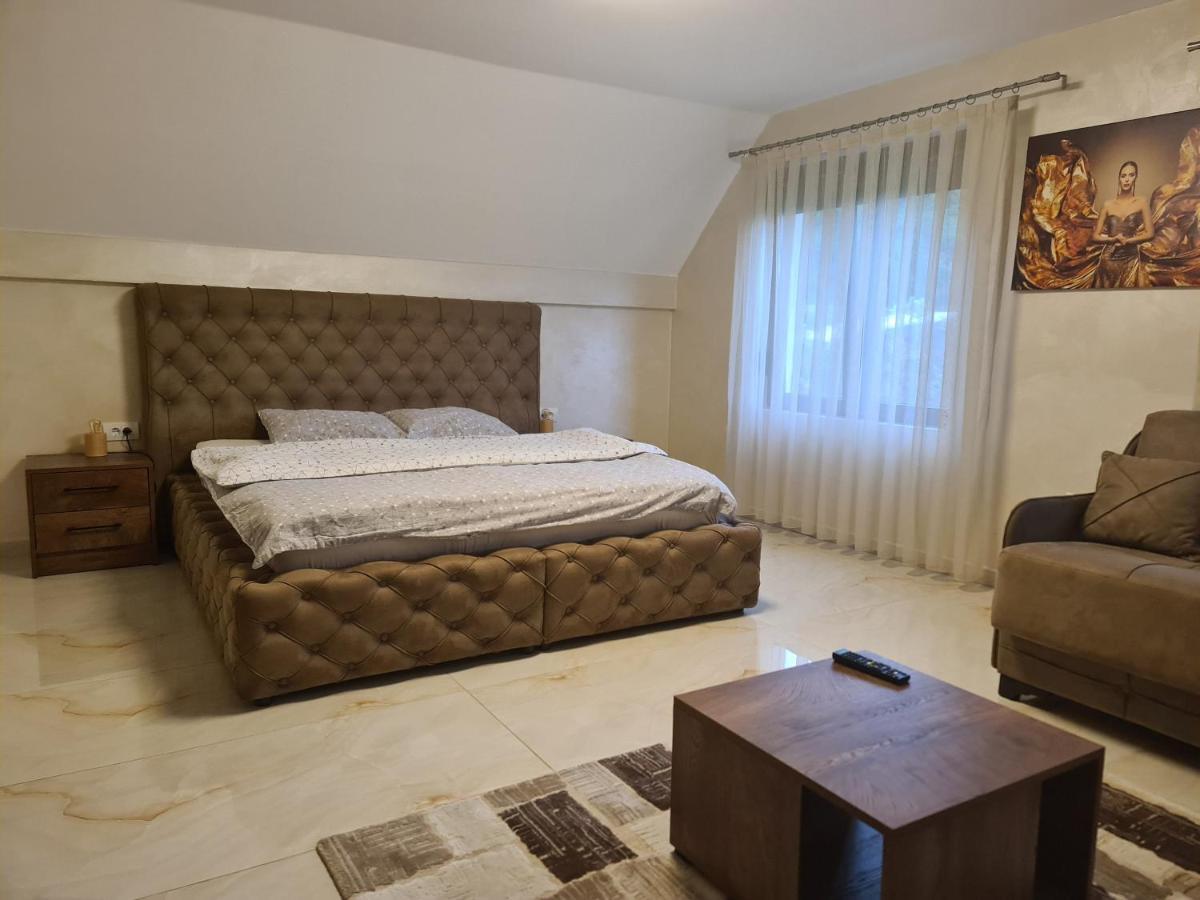 Vila Oaza Mira Draganici Raška Exterior foto